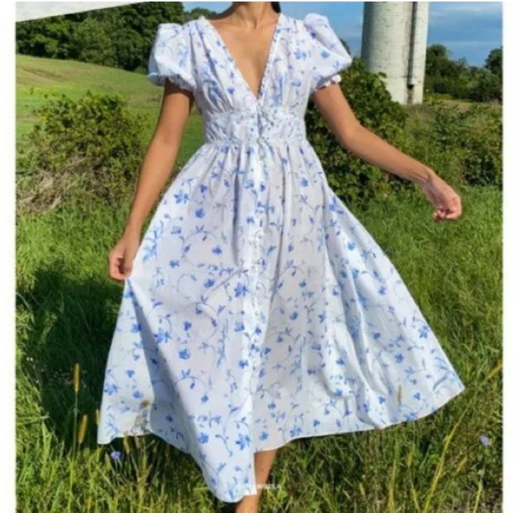 NWT Hill House Sabrina Nap Dress in Blue Botanical Coquette Cottage, Size S - Picture 2 of 13